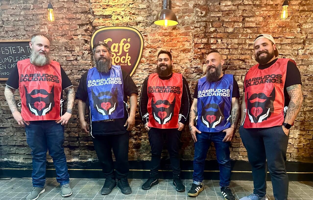 Barbudos Solidarios en acción